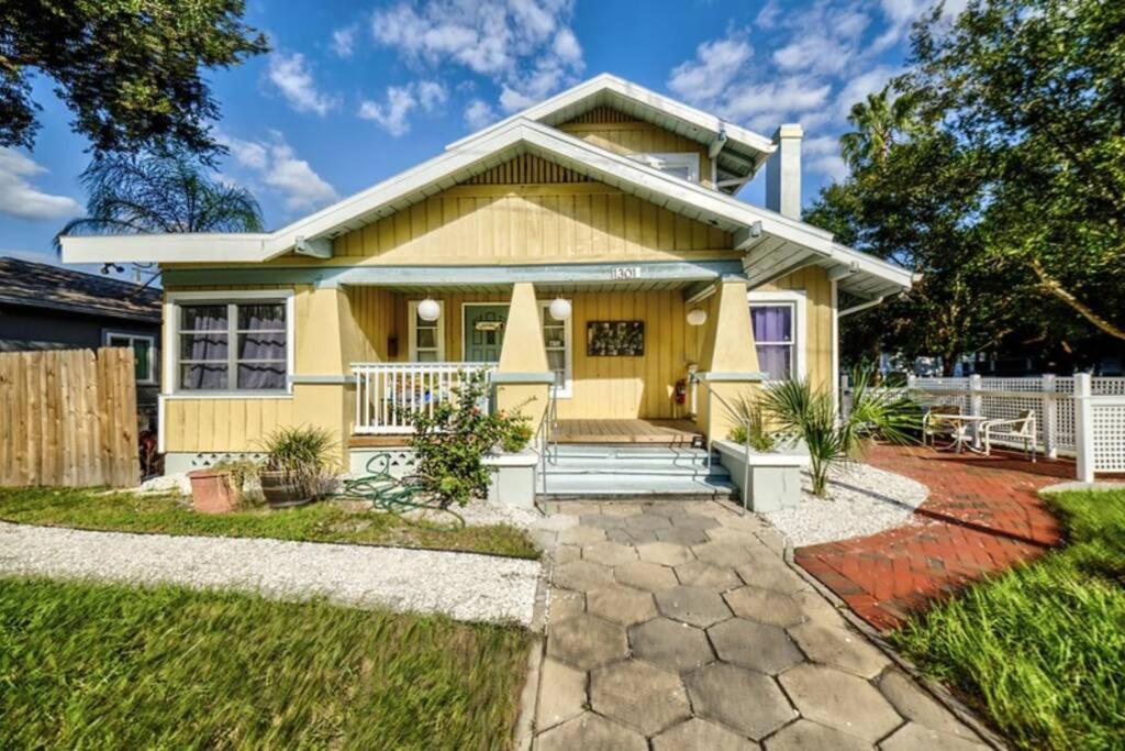 St Pete Vacation Rentals St. Petersburg Exterior photo